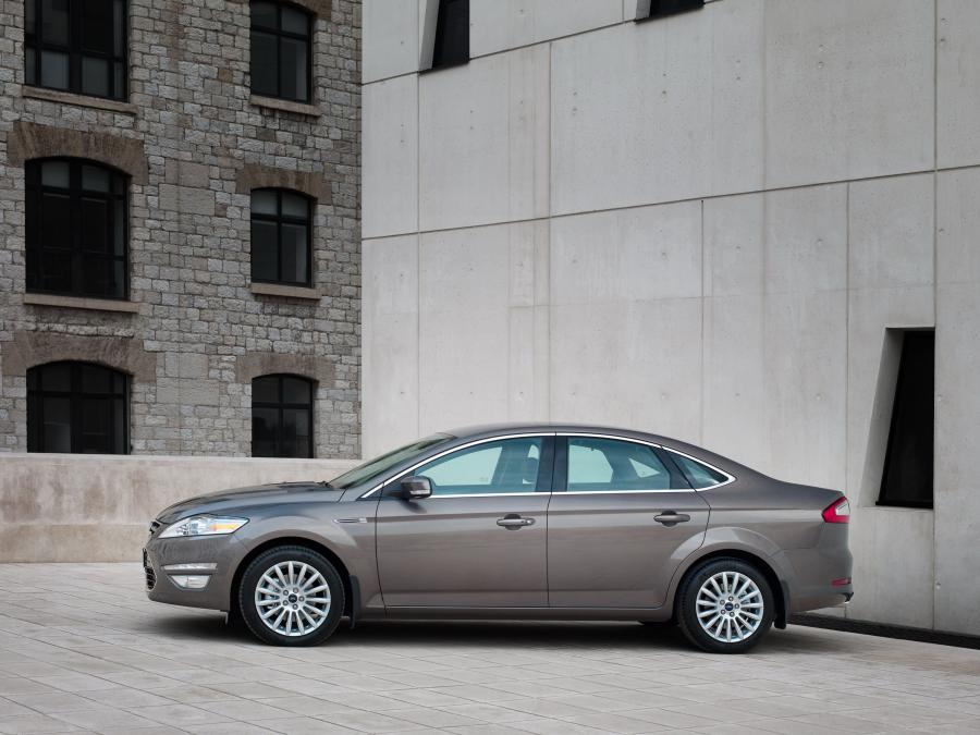  Ford Mondeo 2011 года  (фото 3 из 35)
